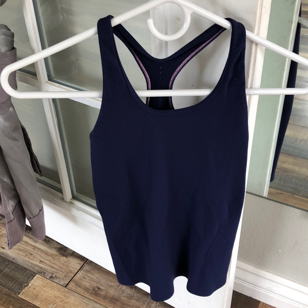 Lululemon ivivva girls workout tank top.